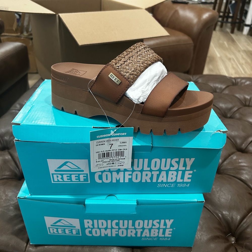Reef Women's Tan Woven Slide Sandals